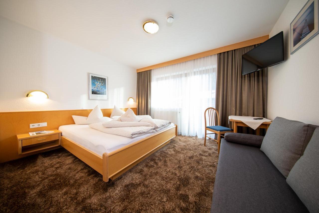 Tonis Ferienheim Appartement Sölden Buitenkant foto