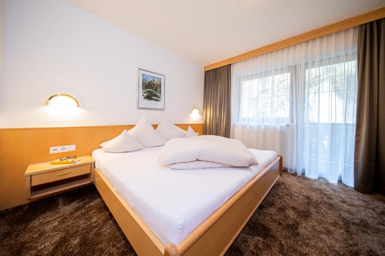 Tonis Ferienheim Appartement Sölden Buitenkant foto
