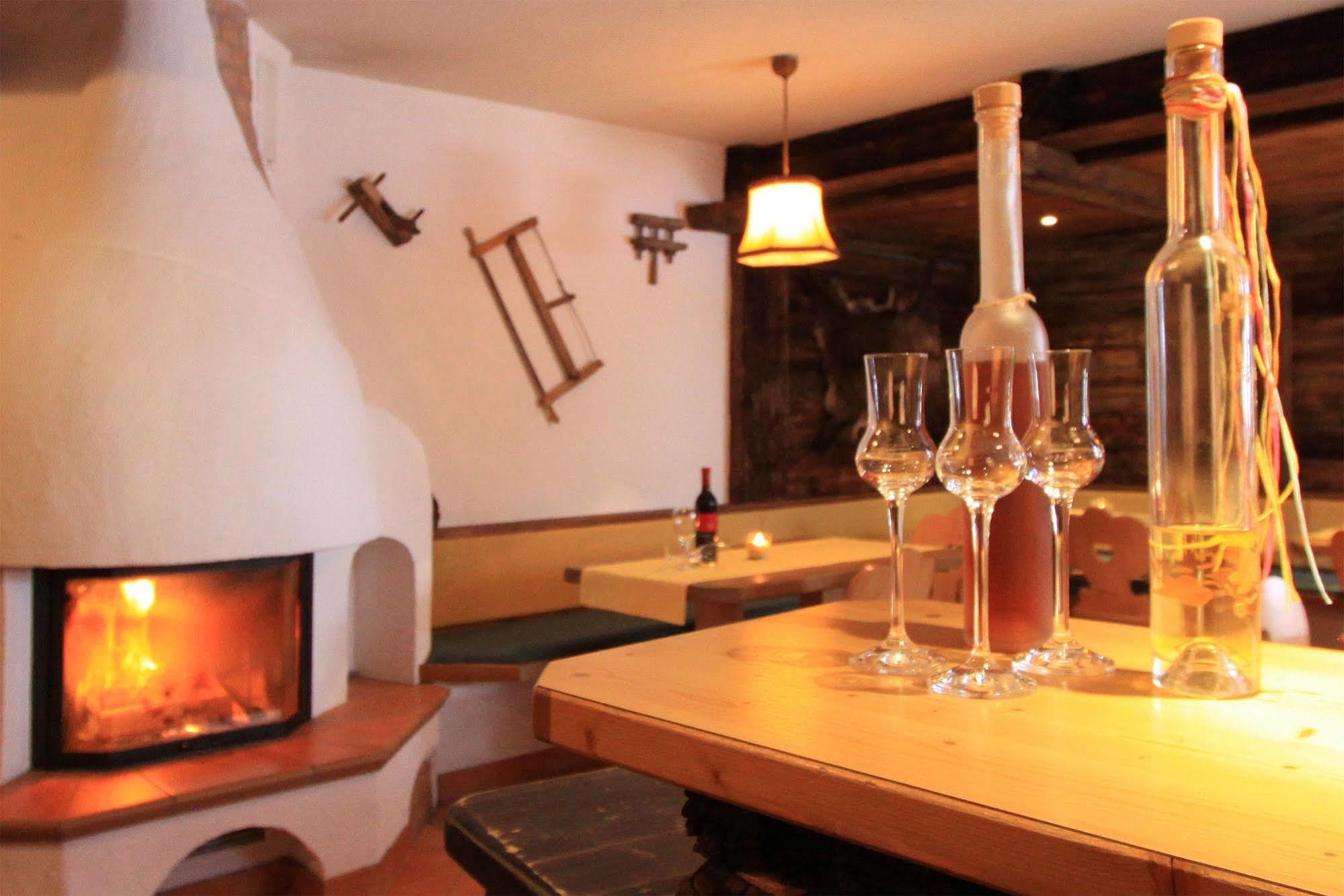 Tonis Ferienheim Appartement Sölden Buitenkant foto